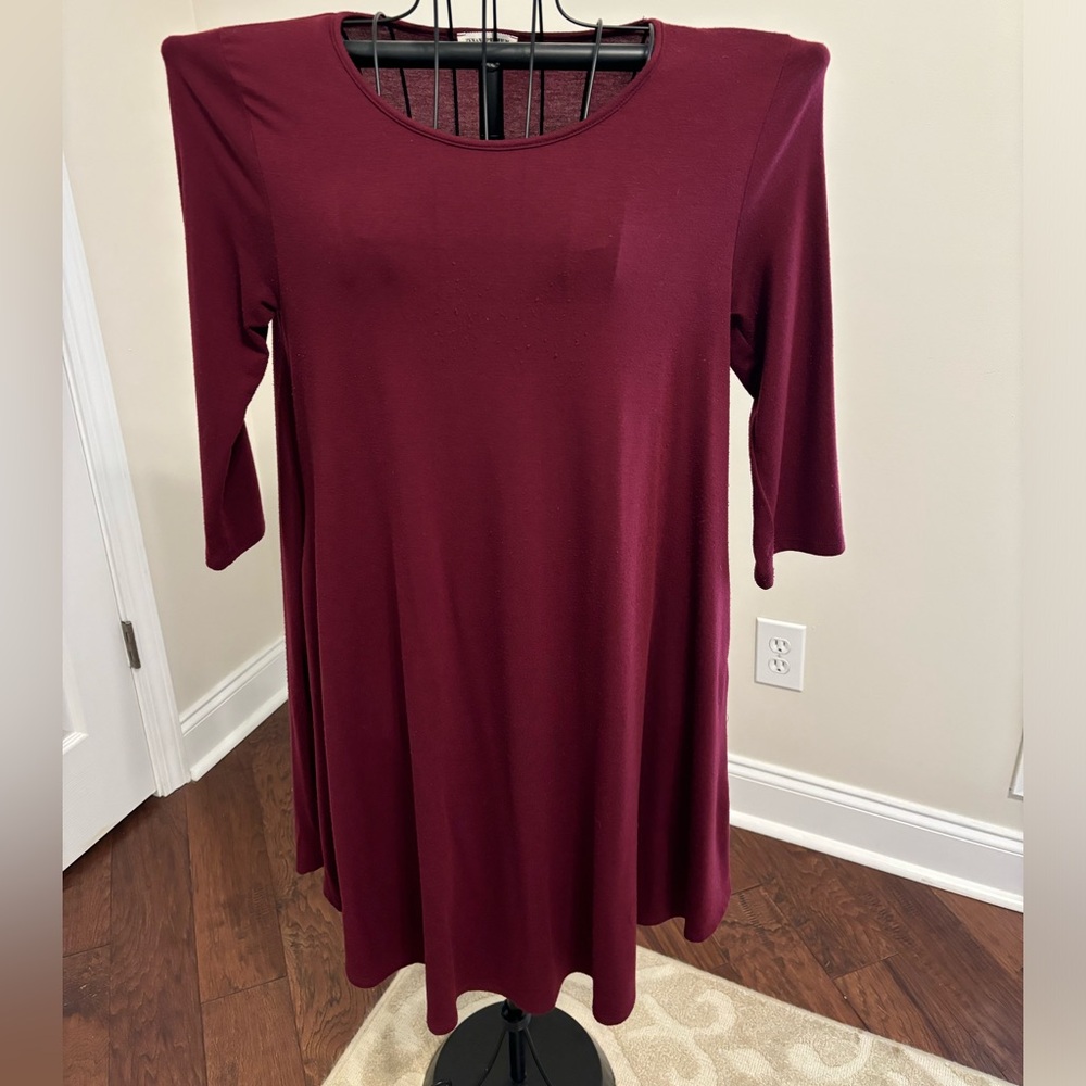 Boutique brand, Maroon Aline dress with pockets.